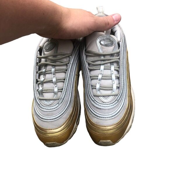 Rare 2018 Nike Air 97 Vast Grey Metallic Gold Size 9 - Picture 3 of 16